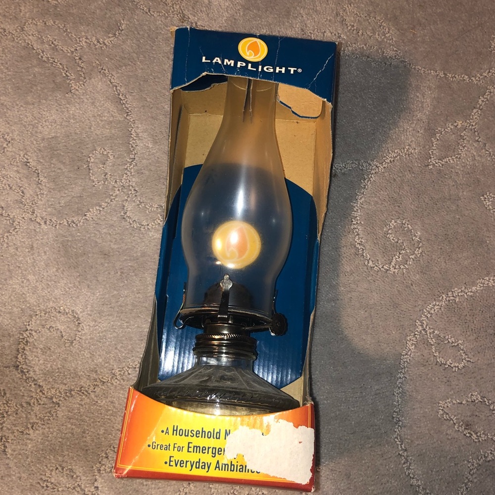 Oil lamp